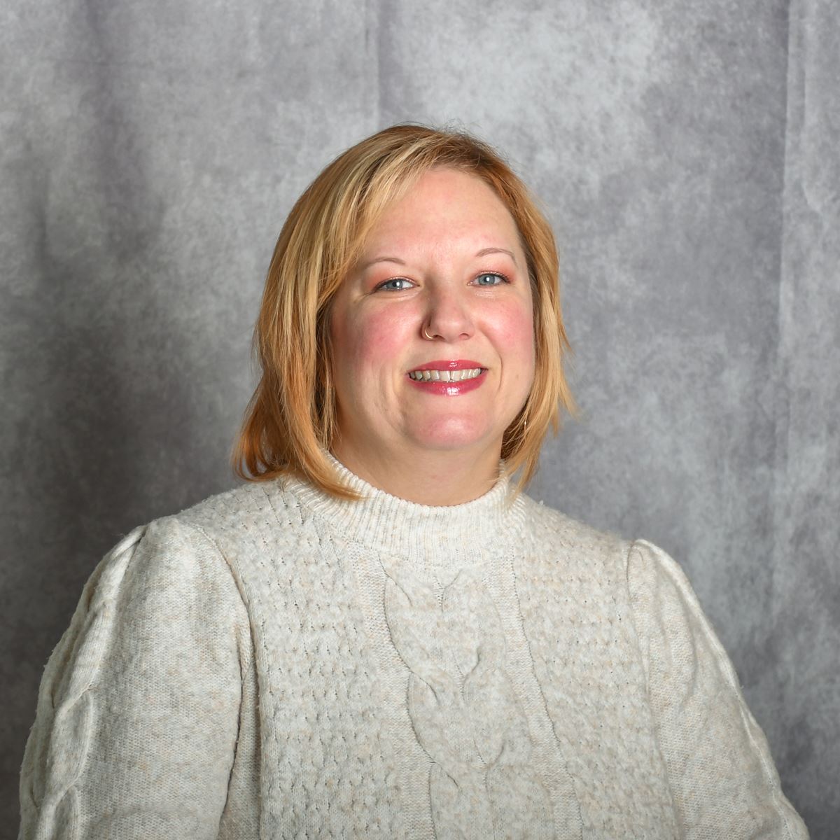 Staff Headshot Shannon Kolosci