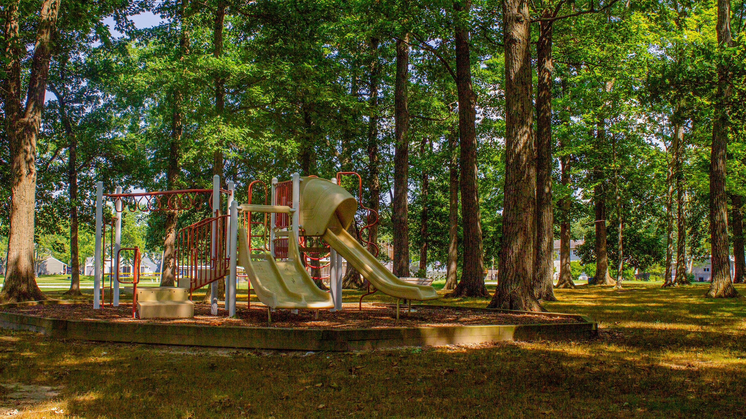 Glenrose South Playground